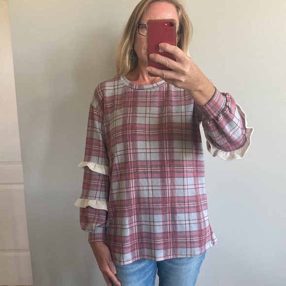 Plaid Long Sleeve with Ruffle Detail Top - Picture 4 of 10